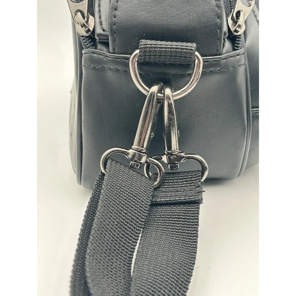Kenneth Cole Reaction Mini Camcorder/Camera case 7x5.5x5 model‎ 554665 W/Strap